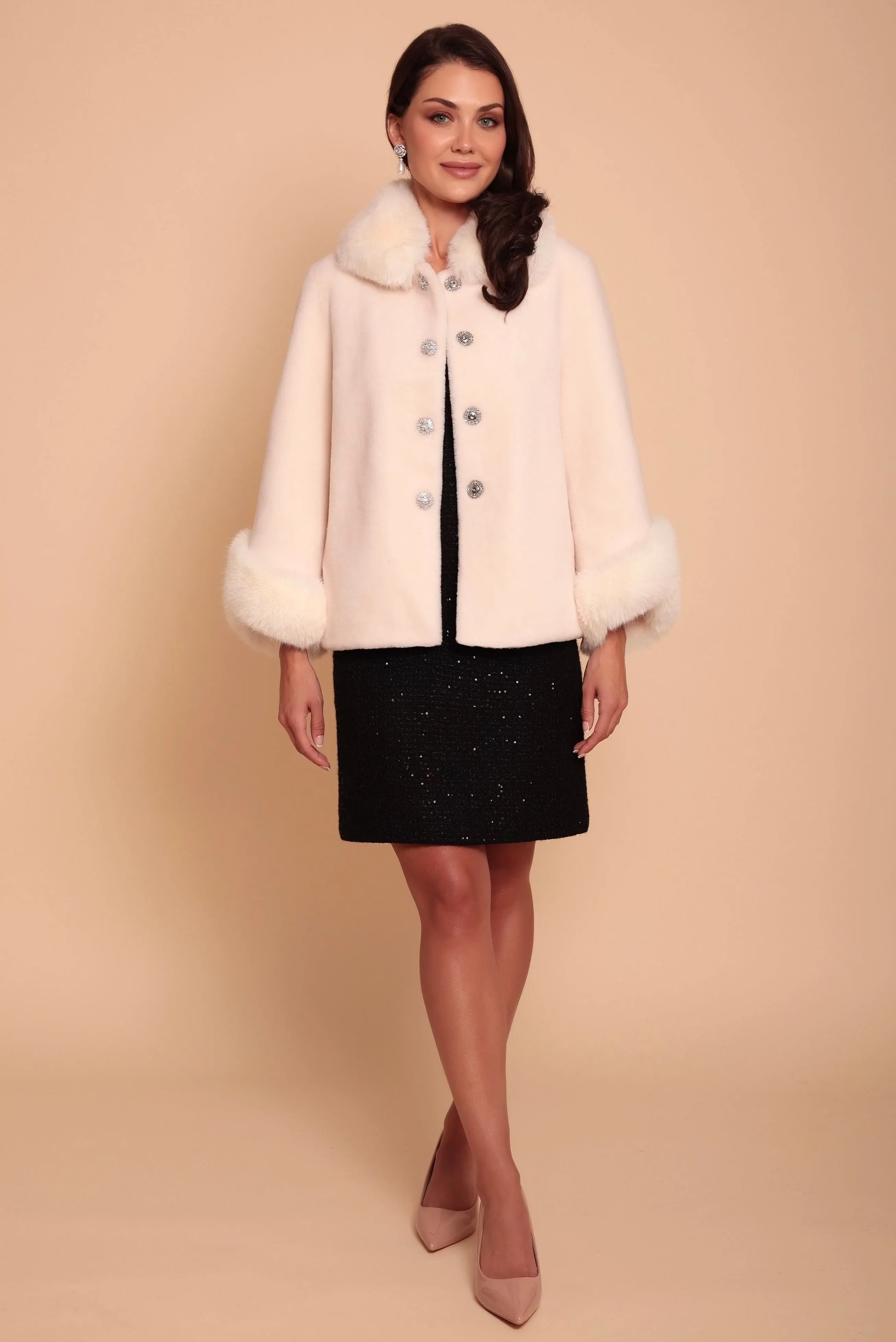 'Gene' Short Wool Coat with Faux Fur Collar in Bianco