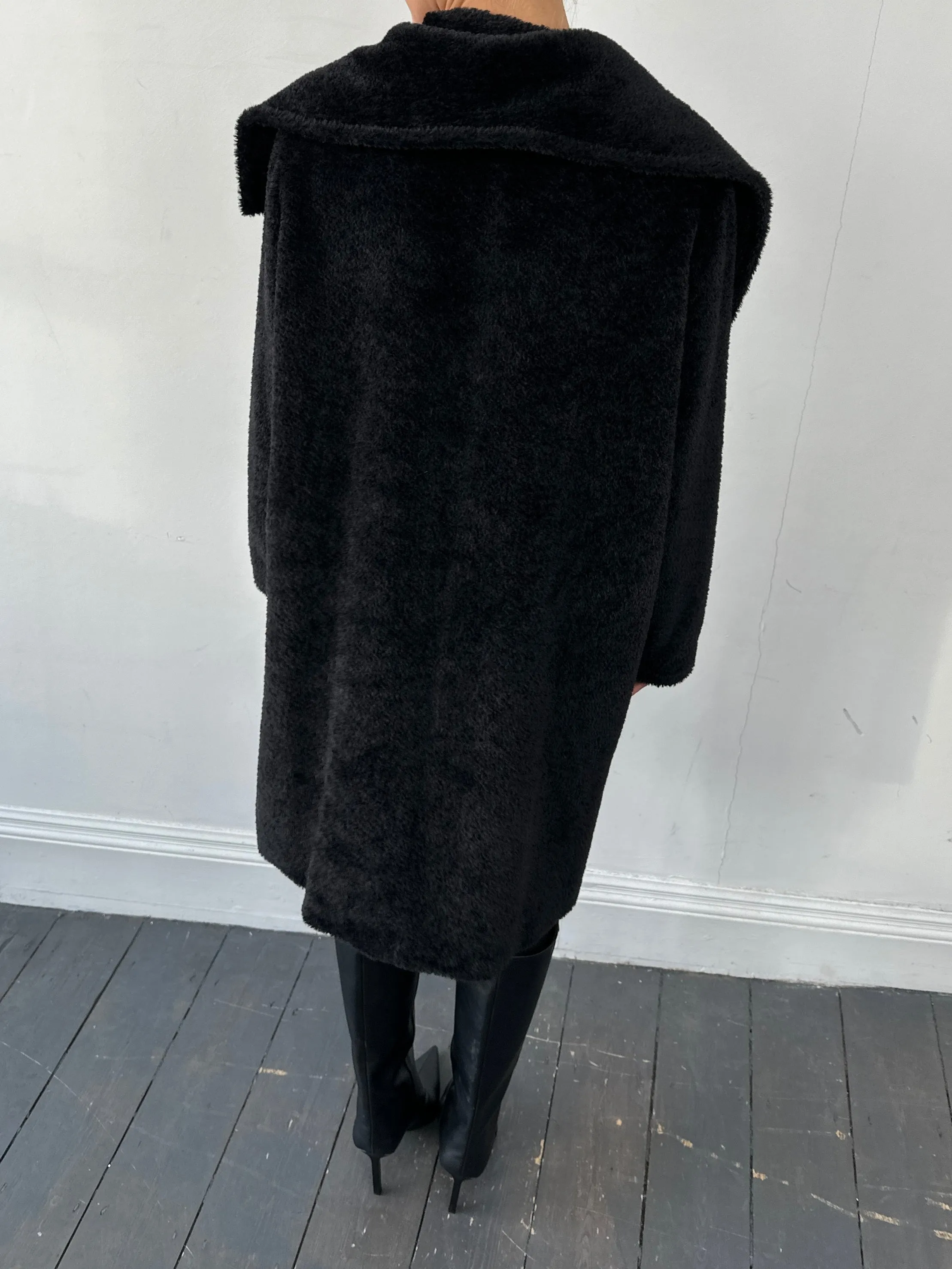 Max Mara Alpaca Virgin Wool Teddy Coat - M/L