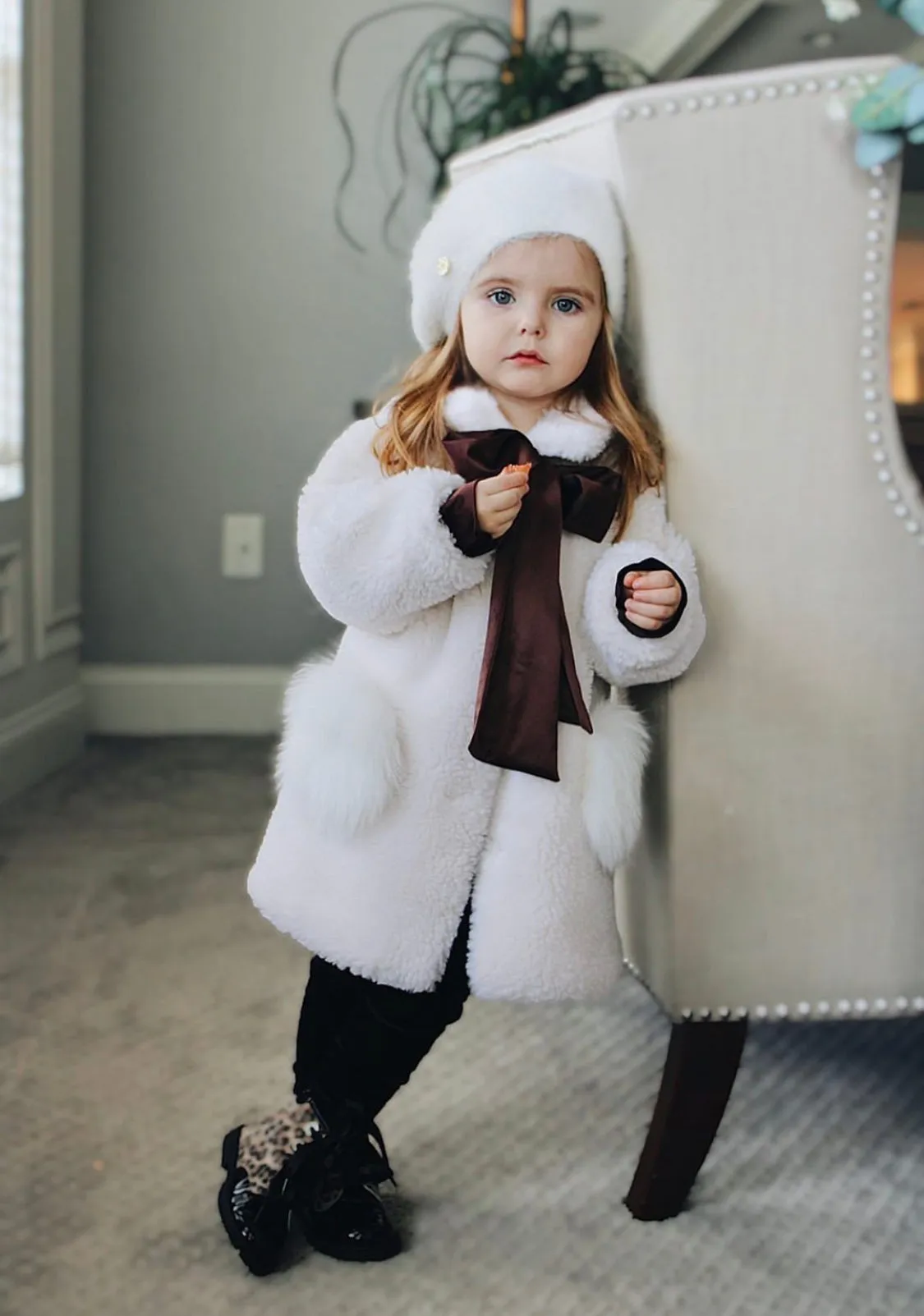 Petite Maison Kids Shearling Teddy Bow Coat