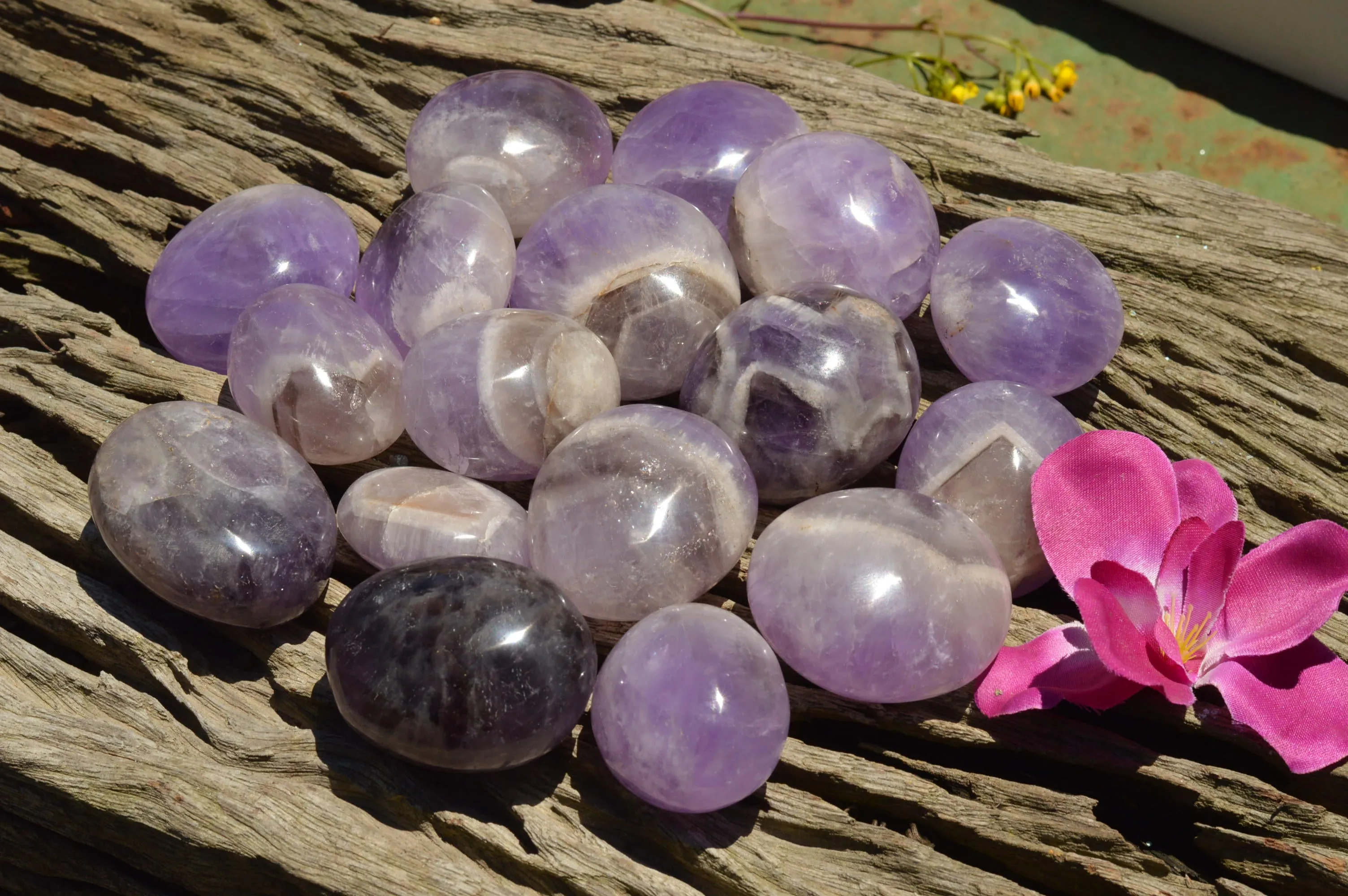 Polished Dream Amethyst Galet / Palm Stones x 20 From Madagascar