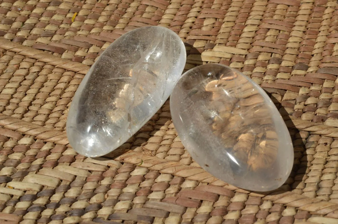 Polished Rock Crystal Quartz Galet / Palm Stones x 20 From Madagascar