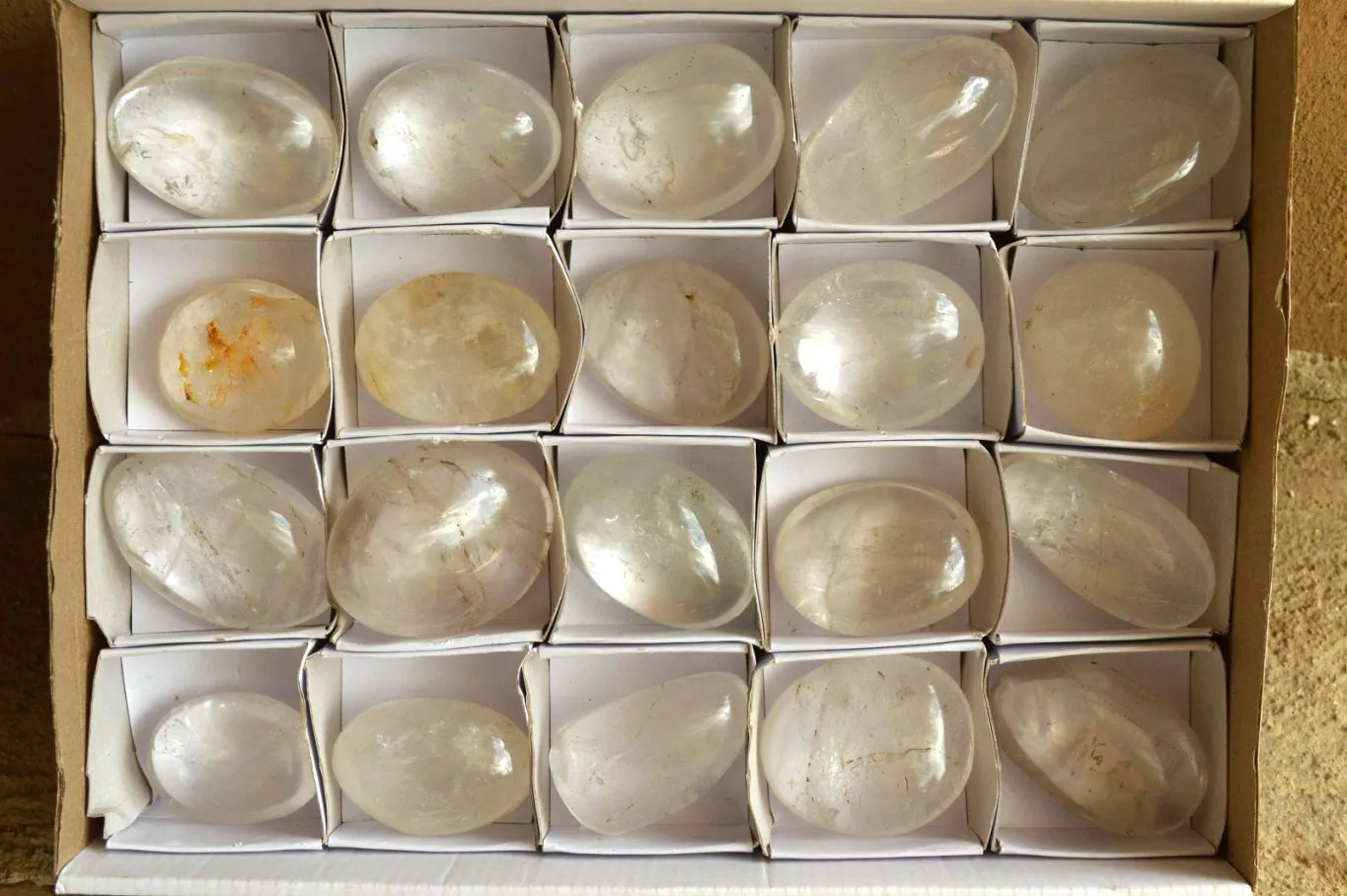 Polished Rock Crystal Quartz Galet / Palm Stones x 20 From Madagascar